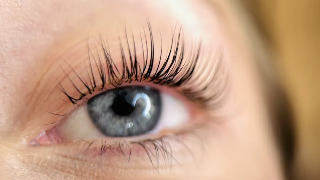 Macro de pestanas após lash lift